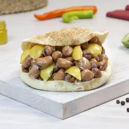 Foul Sandwich with Pickled Lemon